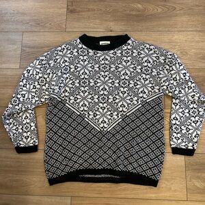 Vintage Separate Issue Black White Fair Isle Sweater Made in USA Size L